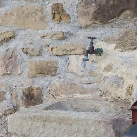 Il Terrazzo Sulla Valle Con Piscina Holiday home *