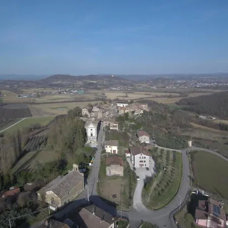 Hébergement de vacances Il Terrazzo Sulla Valle Con Piscina
